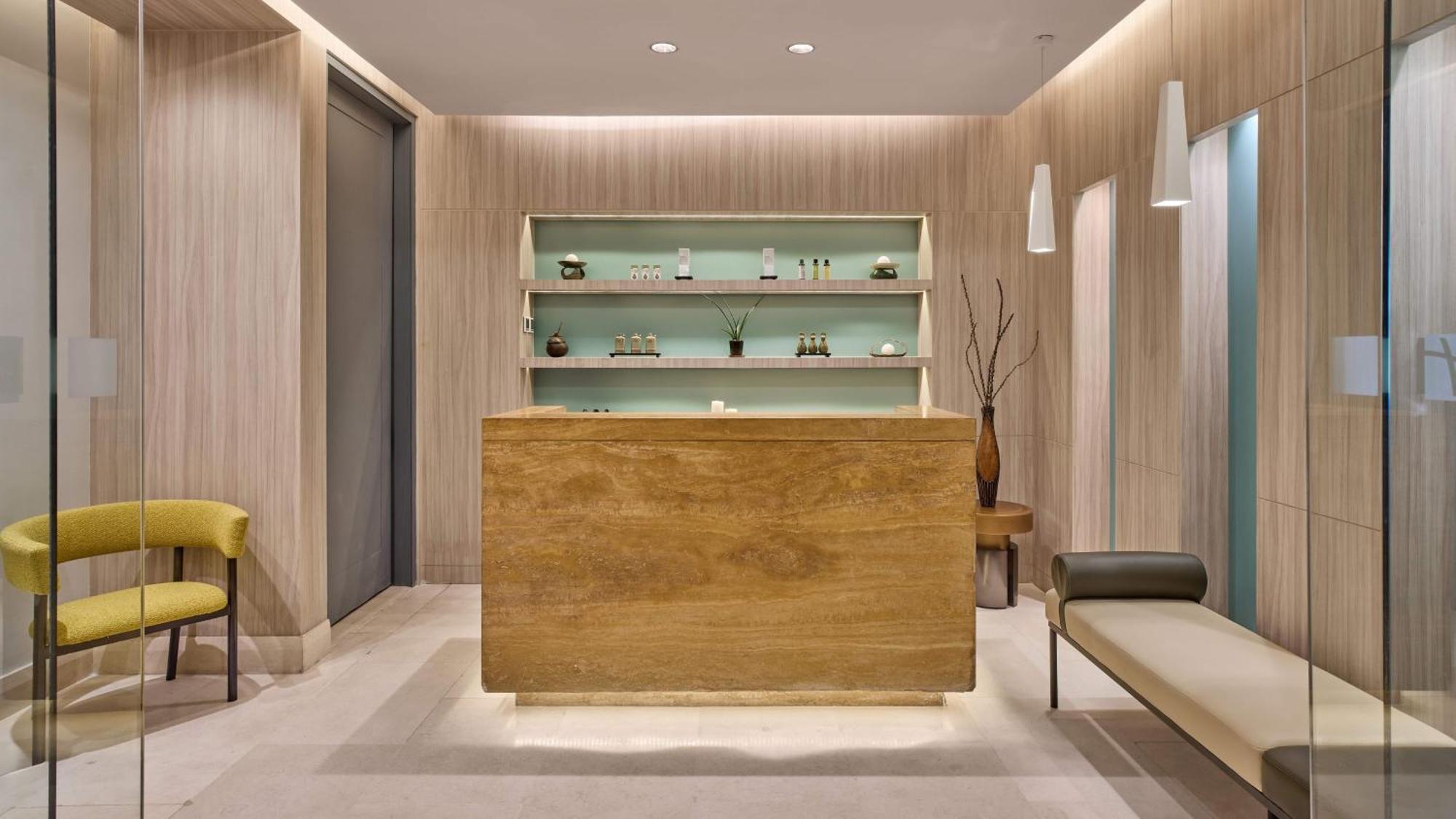 Holiday Inn & Suites Makati By Ihg Makati City Eksteriør bilde